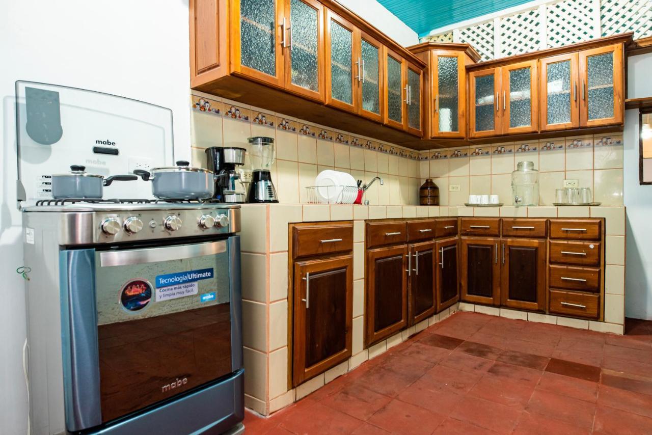 Hostal Victoria Granada Ngoại thất bức ảnh