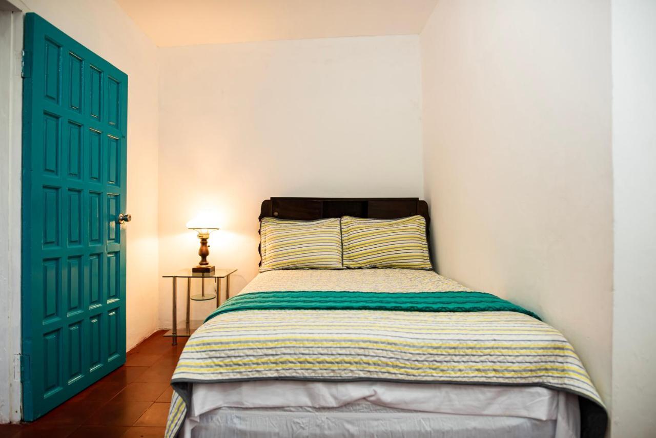 Hostal Victoria Granada Ngoại thất bức ảnh