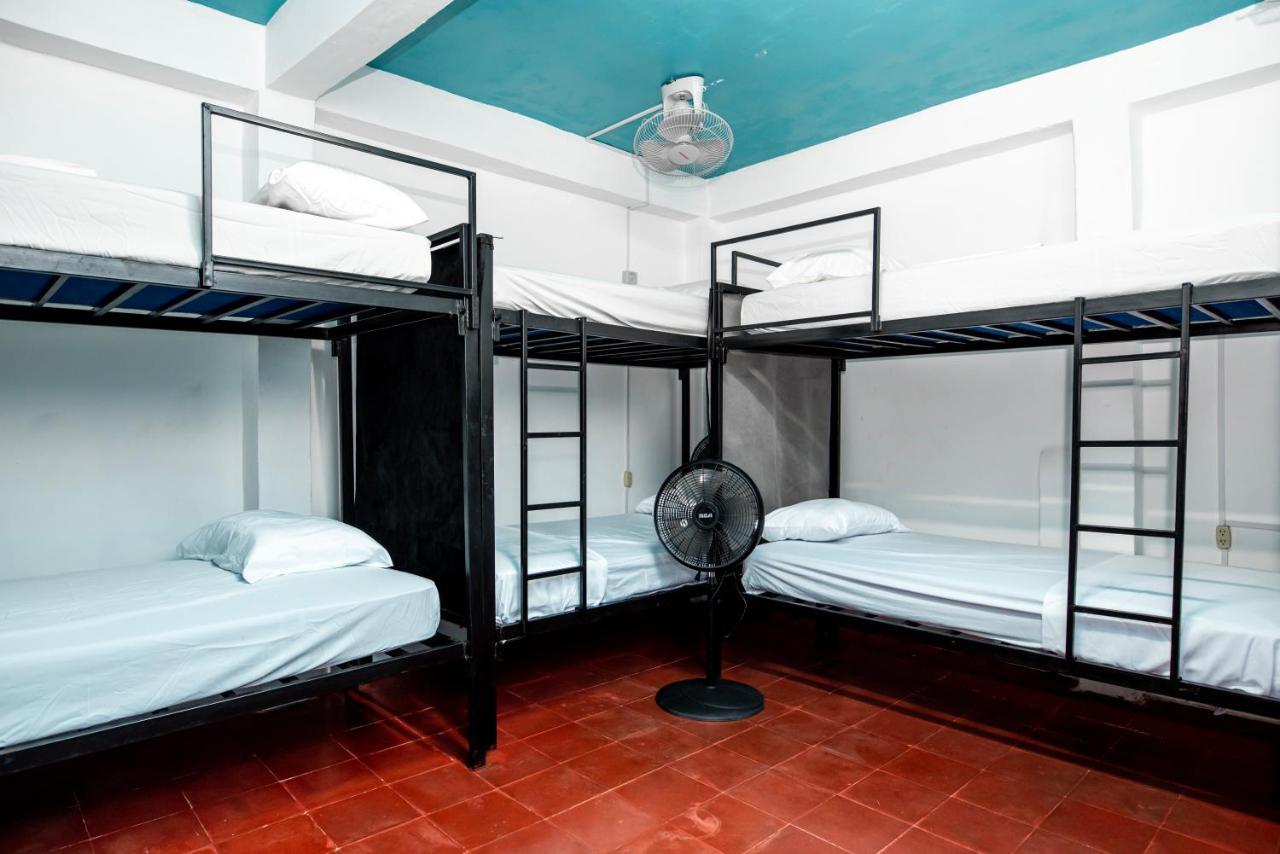 Hostal Victoria Granada Ngoại thất bức ảnh