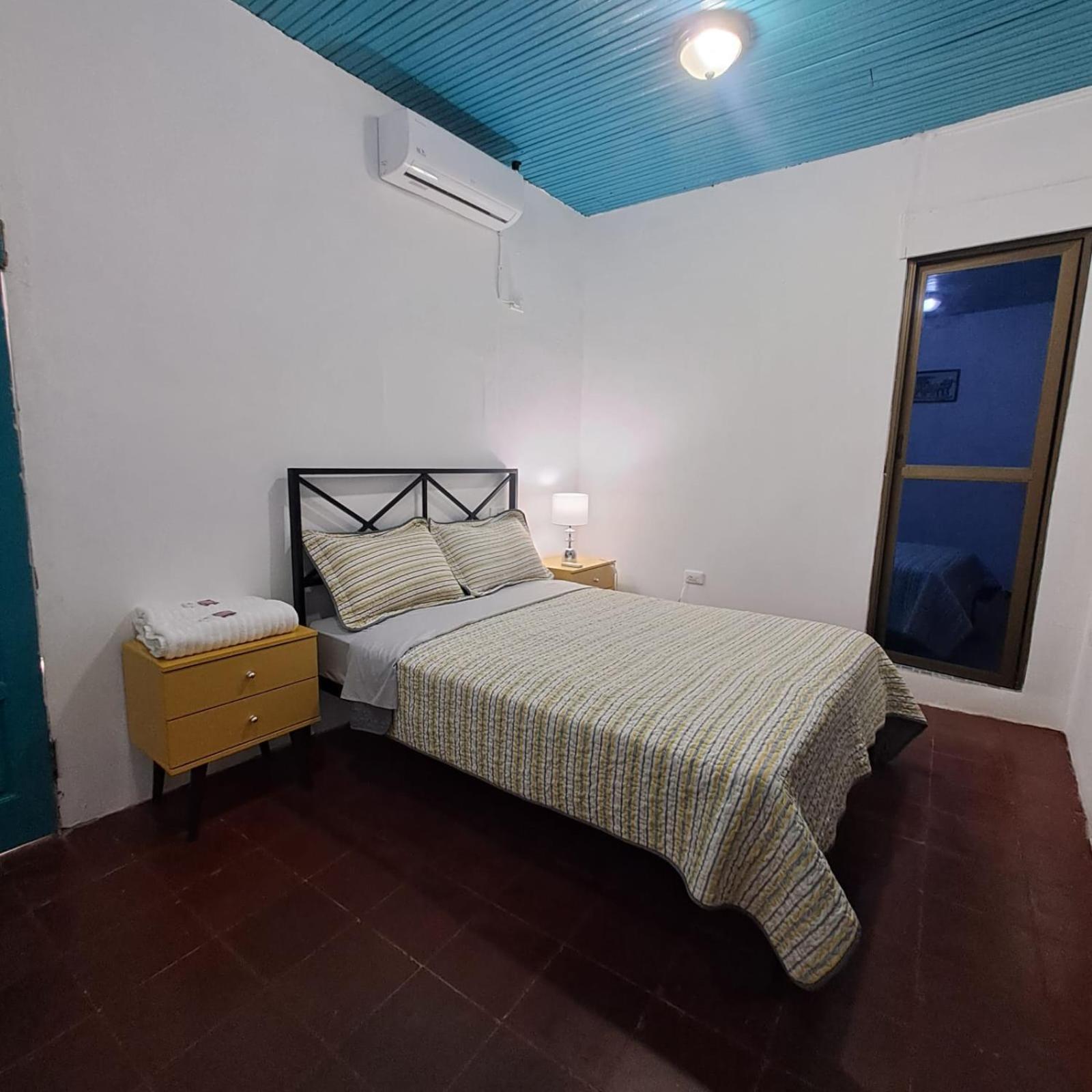 Hostal Victoria Granada Ngoại thất bức ảnh