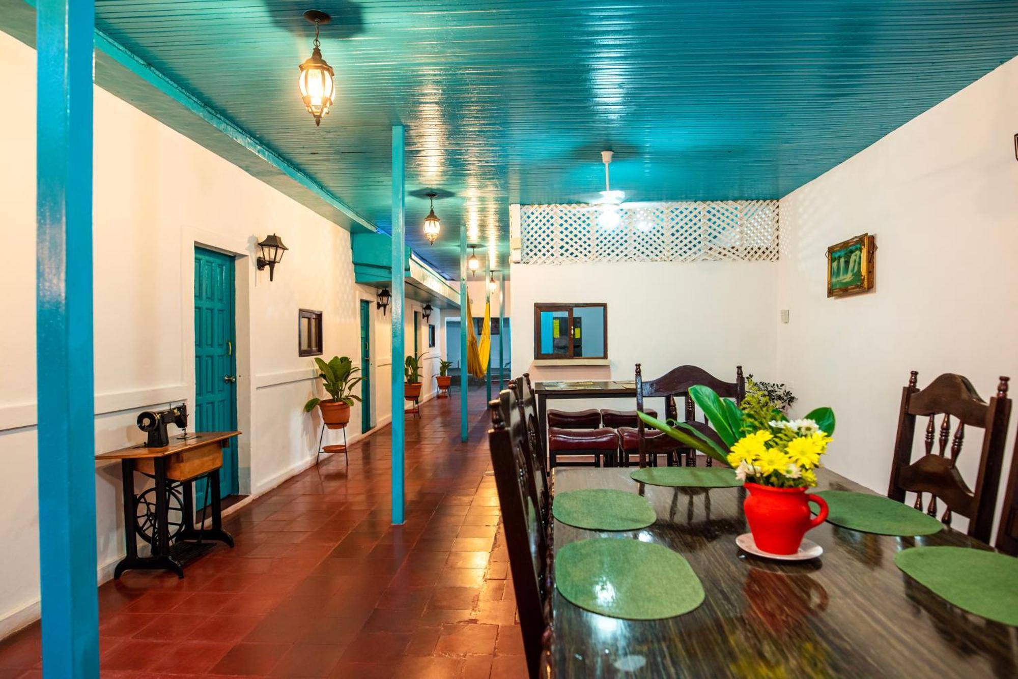 Hostal Victoria Granada Ngoại thất bức ảnh